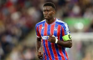 记者:利物浦预计不会寻求冬窗引进中卫,追逐格伊将面临竞争