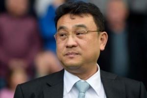 记者:尽管查西里离职,但谢周三的球员本月仍然可能再次迟领工资