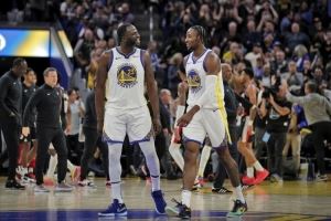 追梦:我们告诉库明加他要入选最佳防阵 他先后锁死莫兰特和哈登