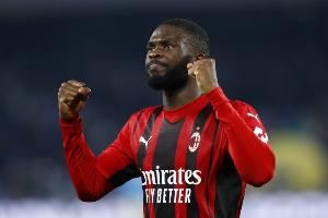  记者：托莫里可出战罗马，希门尼斯、普利西奇及拉比奥特确定缺阵