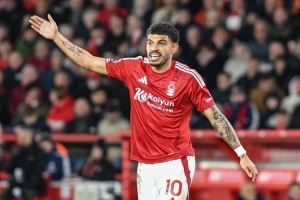  吉布斯-怀特：曼联第一球根本不是角球，我们因此丢掉了两分