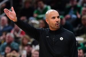  0胜6负！篮网主帅：我问球员们 我该怎么做他们才能真正拼尽全力