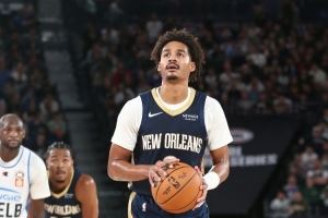  毫无状态！普尔11中2仅拿11分1板3助1断 正负值-26最低