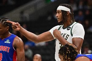  特纳被嘘？字母哥：对于为步行者付出十年光阴的人来说 这不公平