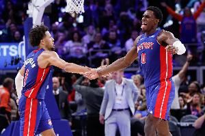  7连胜危？康宁汉姆和杜伦今天都没有参加投篮训练