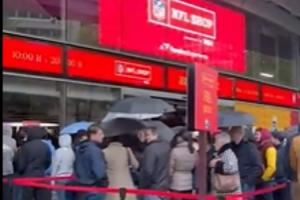  伯纳乌球场NFL商店爆火🔥NFL历史上首场西班牙赛在伯纳乌举行