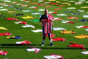  纯粹的热爱！摩纳哥球迷收藏俱乐部球衣多达1146件创纪录