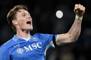  倒钩破门！在俱乐部和国家队，司职中场的麦克托米奈已打进60球